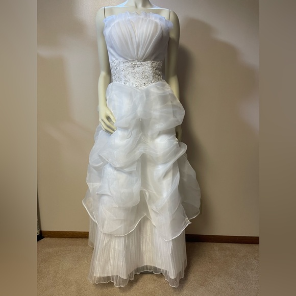 Wedding Bride Prom Dress Gown Sz XS NWOT White Layered Tulle Pleated Corset - Picture 4 of 16